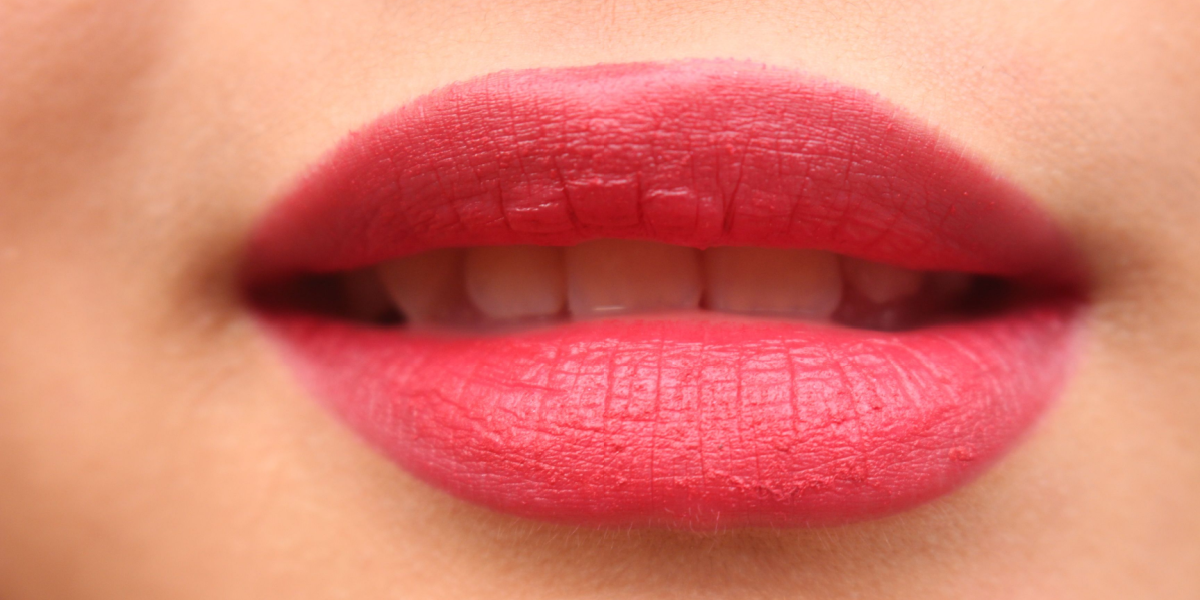 asimetría labial